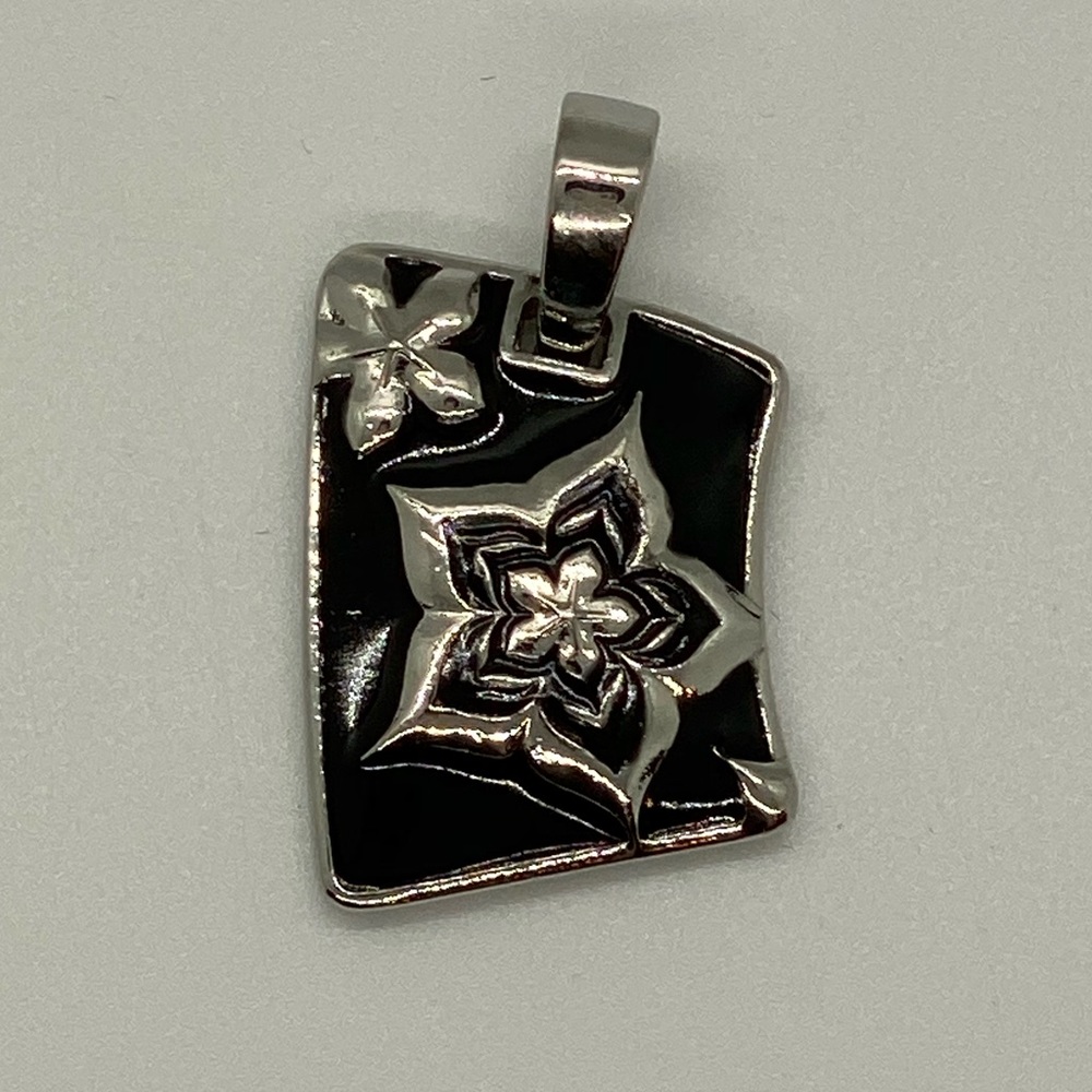 Lia Sophia Pendant black enamel flower